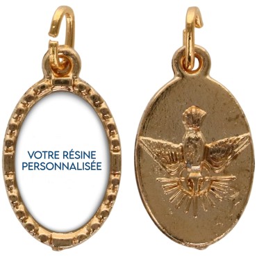 Médaille métal de couleur dorée ovale avec rebord effet dentelle H.1,5 cm avec résine de