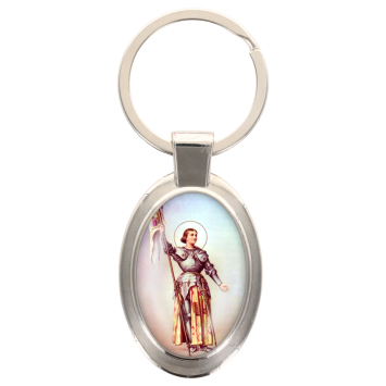 Porte-clés en métal de couleur argenté de forme ovale H. 4.3 cm. Livré en boite cadeaux. Existe avec différents Saints.