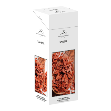Boite de 6 tubes de 20 batonnets d´encens, parfume aux huiles essentielles.