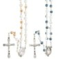 Chapelet grains bicolore blanc/ brillant, Ø 7 mm, chaîne couleur argentée, longueur au cœur 34 cm, croix avec Christ.