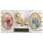 Plaque auto forme rectangle en alu striée H. 3 x 5,5 cm avec rose plus 2 résines, plusieurs saints.