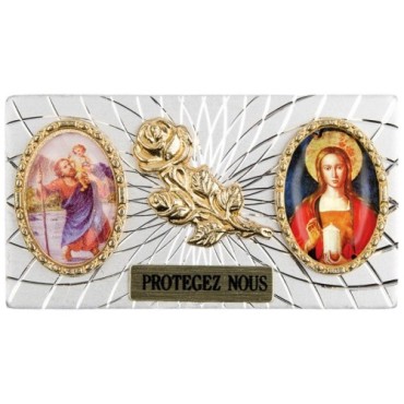 Plaque auto forme rectangle en alu striée H. 3 x 5,5 cm avec rose plus 2 résines, plusieurs saints.