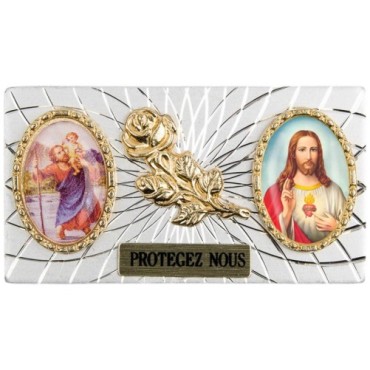 Plaque auto forme rectangle en alu striée H. 3 x 5,5 cm avec rose plus 2 résines, plusieurs saints.