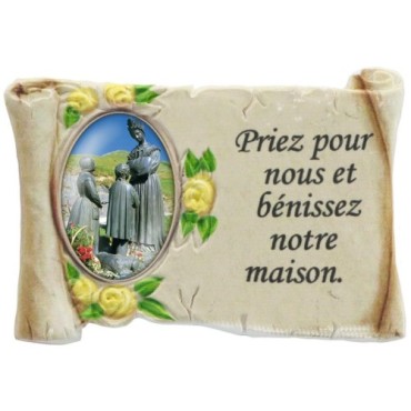 Magnet en résine ton pierre H. 5 x 7 cm, avec prière pour la maison et résine, plusieurs saints.