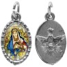 Médaille métal de couleur argentée ovale avec rebord effet dentelle H.1,5 cm avec résine. Disponible avec différents Saints.