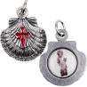 Médaille métal couleur argentée forme coquille Ø 1,9 cm au verso résine de saint Jacques.