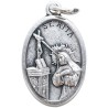 Médaille en métal couleur argentée forme ovale H. 2,2 cm. Plusieurs saints.