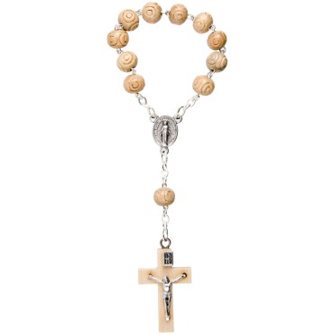 Dizainier sur chaine en bois grains guillochés Ø 7 mm croix bois avec Christ..