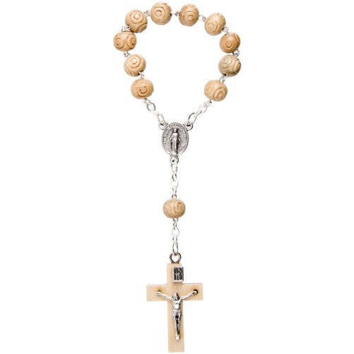 Dizainier sur chaine en bois grains guillochés Ø 7 mm croix bois avec Christ..