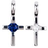 Croix de cou en argent 925°/°° avec pierres OZ au centre H. 1,8 cm (1,44 g) - 2 couleurs. Livree en boite.