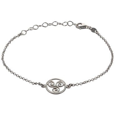 Bracelet en argent 925 °/°° ajustable sur chaine avec médaille triskel (2,3 g). Livré en boite..
