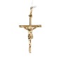 Croix de cou bâton en plaque or avec Christ H. 3 cm. Livrée en boite.