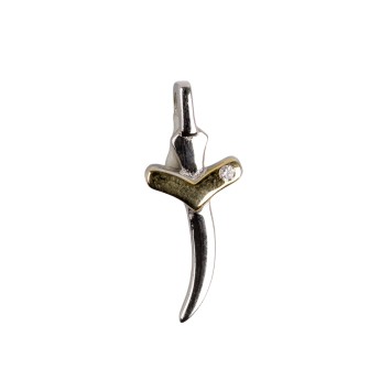 Croix de cou stylisée bi-ton plaqué or et argent 925°/°° H. 1,5 cm (0,93 g). Livrée en boite.