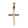 Croix de cou torsadée en plaque or avec pierres OZ au centre H. 2,2 cm. Livrée en boite.
