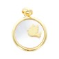 Médaille en plaqué or et nacre avec colombe – Ø 1,5 cm. Livrée en boîte..