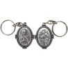 Porte-clés H. 4.5 cm en métal couleur argentée forme ovale double face, plusieurs saints..