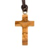 Croix de cou en bois d'olivier avec Christ moderne sculpté H. 3 cm et cordon cuir 70 cm..