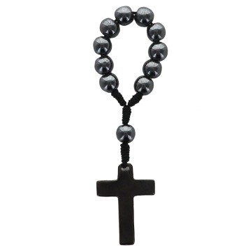Dizainier sur corde avec grains ronds et croix en hématite Ø 7 mm..