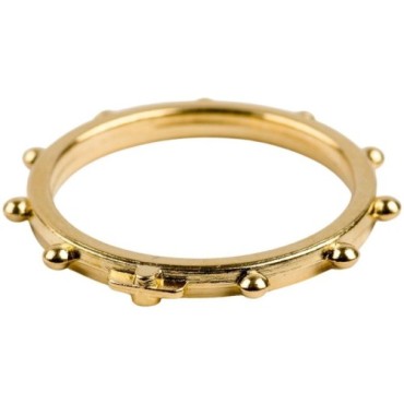 Dizainier bague métal couleur dorée avec petite croix relief.