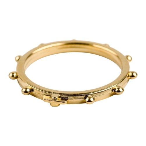 Dizainier bague métal couleur dorée avec petite croix relief..