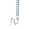 Chapelet grains tachetés 7 mm, chaîne argentée, croix avec Christ, longueur au cœur 34 cm. Plusieurs douleurs..