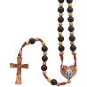 Chapelet sur corde grains en verre Ø 7-8 mm, longueur au coeur 38 cm, croix et coeur en bois d olivier. Differentes couleurs.