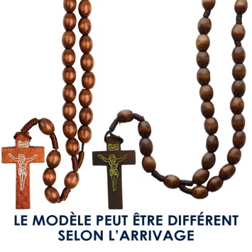 Chapelet sur corde, grains ovales en bois marron clair 10 mm, croix avec Christ imprimé, 30 cm au cœur..