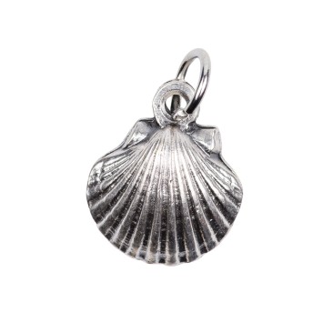 Coquille arrondie de saint Jacques de Compostelle en métal couleur argentée 1 face Ø 1,5 cm..