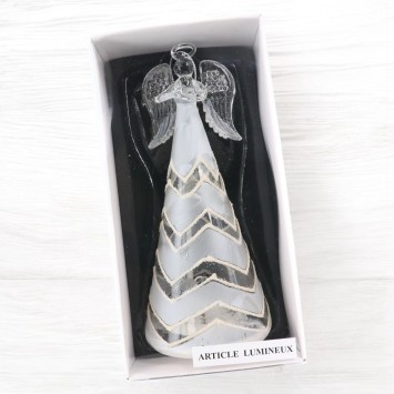 Ange en verre en priere robe lumineuse LED opaque et transparente decoree avec des motifs geometriques H. 15 cm livre en boite.
