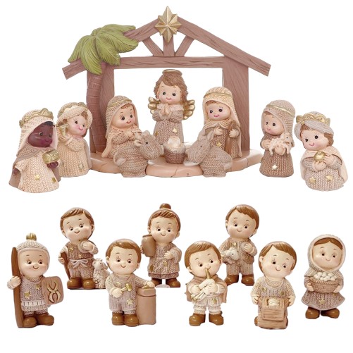 Creche enfantine avec cabane de couleur beige avec 18 personnages, H. 5.8 cm (compose des references 23002 et 23004).
