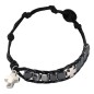 Bracelet dizainier ajustable sur corde de couleur noire avec grains carrés en hématite et croix en métal..