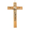 Croix de saint Benoit en bois d olivier avec Christ couleur bronze, hauteur 25 cm..