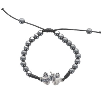 Bracelet réglable, corde, grains hématite Ø6 mm, cœurs unis Immaculés (cœur d’amour).