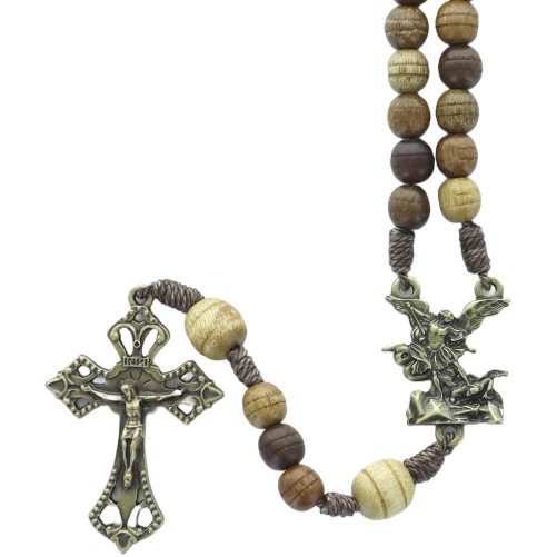 Chapelet de saint Michel sur corde, grains striés ronds Ø7 mm, longueur jusqu’au cœur : 25 cm, croix en métal avec Christ...