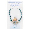 Bracelet sur élastique pour enfant, grains nacrés Ø 4 mm, avec médaille ange bois.