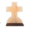 Lampe en sel de l´Himalaya forme croix livree en boite individuelle avec cordon et ampoule. Plusieurs tailles.