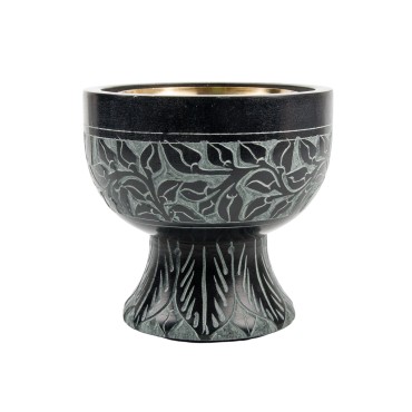Brûle-encens calice en stéatite décoré avec grille, H 9 cm, Ø 9 cm. Livré en boîte individuelle.