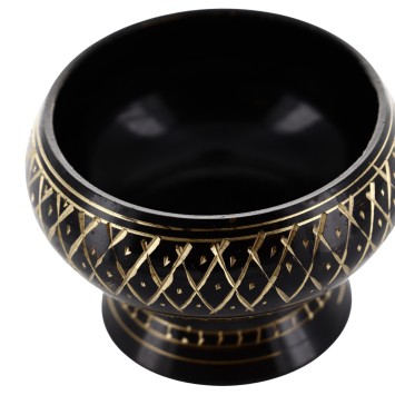 Brûle-encens en laiton noir strié avec grille, H 5 cm, Ø 6 cm. Livré en boîte individuelle.
