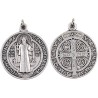 Medaille metal couleur argentee de saint Benoit, plusieurs tailles.