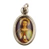 Médaille métal couleur dorée ovale H. 2,5 cm avec résine, plusieurs saints.
