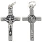 Croix de cou de saint Benoit en métal. Hauteur 2 cm.