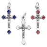 Croix de cou baroque en métal couleur argentée émaillé avec Christ H. 2,5 cm.