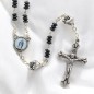 Chapelet grains en hématite H. 5mm avec pater métal de EX-VOTO avec croix métal livre en boite