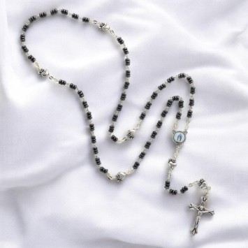 Chapelet grains en hématite H. 5mm avec pater métal de EX-VOTO avec croix métal livre en boite