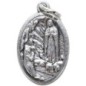 Médaille en métal couleur argentée forme ovale H. 2,2 cm. Plusieurs saints