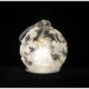 Ange en verre avec robe lumineuse tournante dans boule en verre décorée Ø 8 cm, livré en boîte.