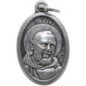 Médaille en métal couleur argentée forme ovale H. 2,2 cm. Plusieurs saints