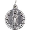 Medaille moulee ou frappee en metal couleur argentee Ø 1.8 cm. Plusieurs saints.
