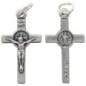 Croix de cou de saint Benoit en métal. Hauteur 2 cm.