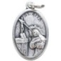 Médaille en métal couleur argentée forme ovale H. 2,2 cm. Plusieurs saints